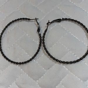 Black hoop earrings.